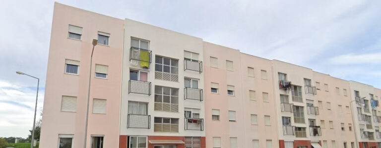 Oportunidade: T2 com vistas e boa localização – Trajouce